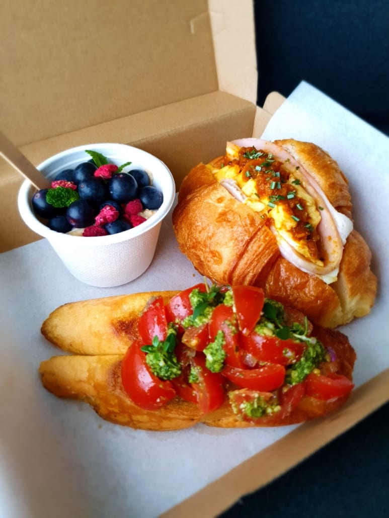Breakfast box menu
